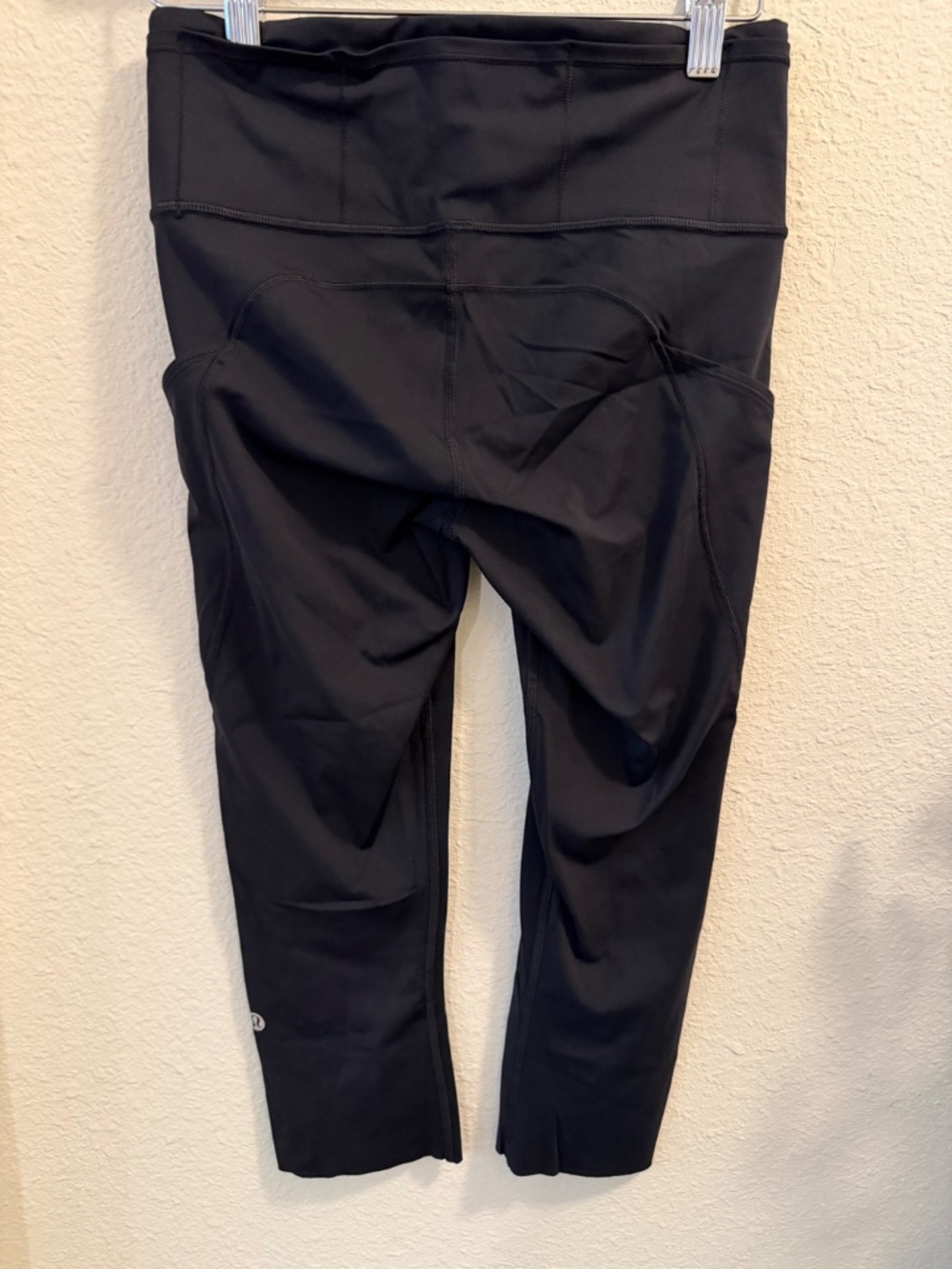 💎 Lululemon Fast and Free High-Rise Cropped Leggings 19" - Black (Size 6) ✨ - Picture 5 of 8